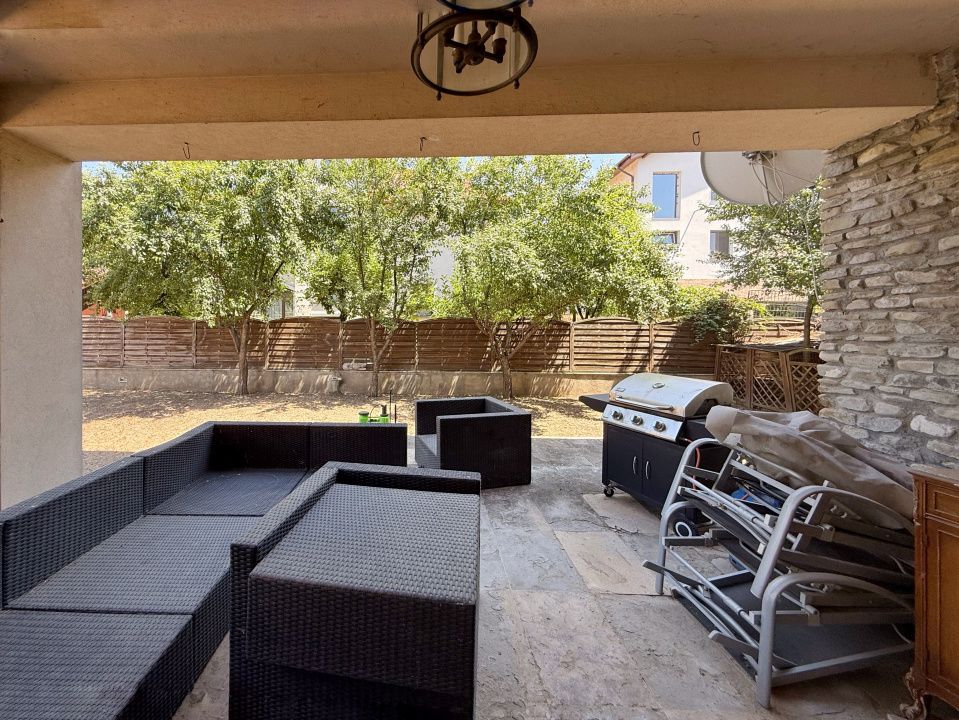 Casă cu 4 camere de închiriat în Pantelimon – fotografia 33 din 41