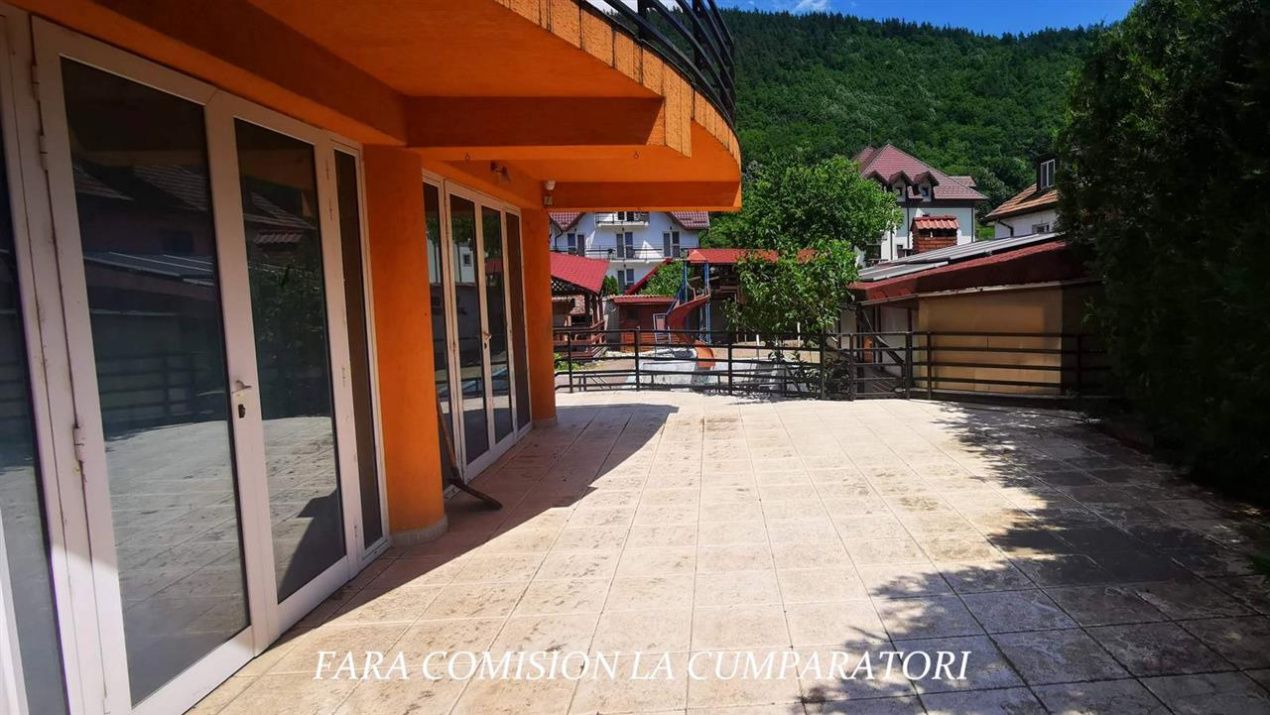 Casă cu 12 camere de vânzare în Călimănești – fotografia 30 din 37
