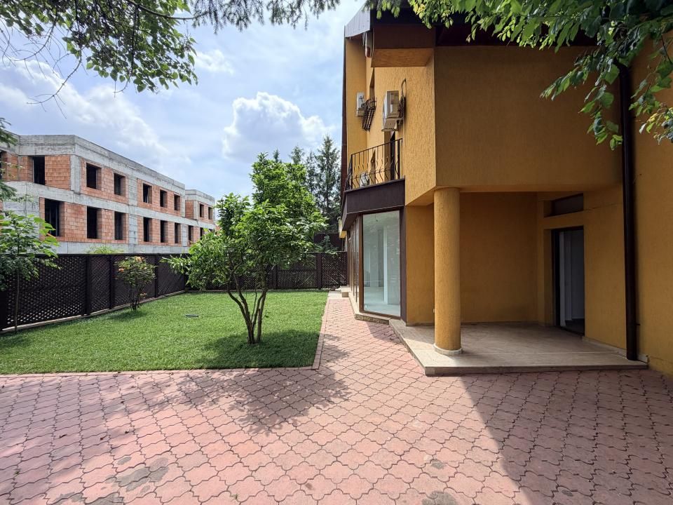 Casă cu 6 camere de vânzare în Pipera, București – fotografia 12 din 16