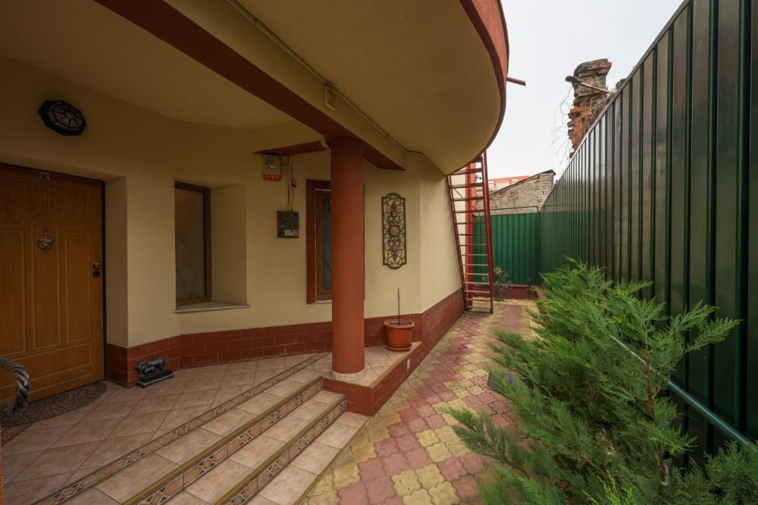 Casă cu 8 camere de închiriat în Banu Manta, București – fotografia 30 din 41