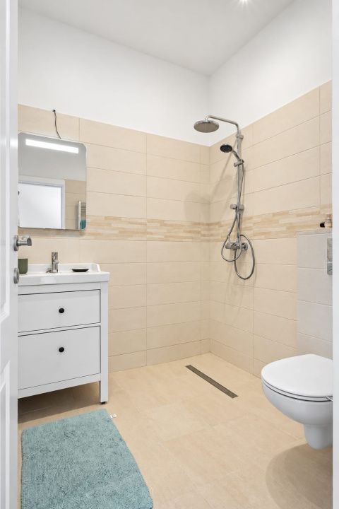 Casă cu 4 camere de vânzare în Central, Ghermanesti – fotografia 12 din 26