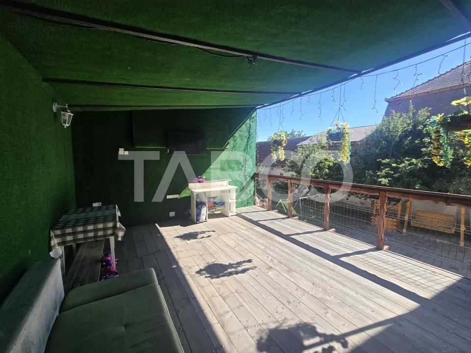 Casă cu 7 camere de vânzare în Sura Mica – fotografia 15 din 18