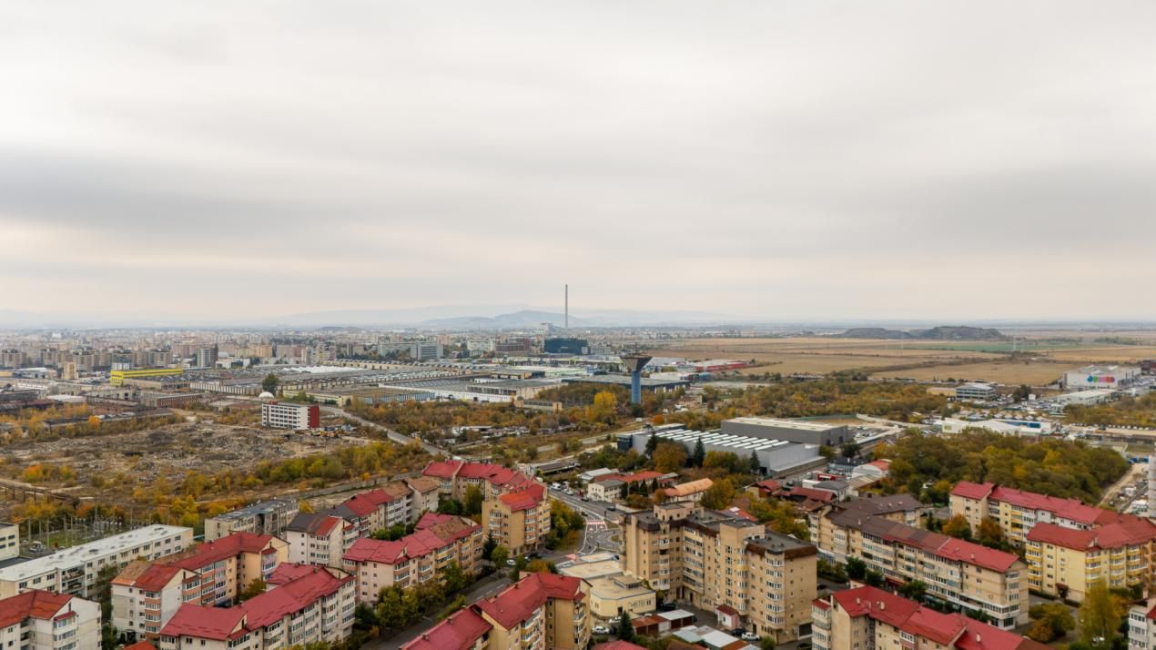 Casă cu 5 camere de vânzare în Noua, Brașov – fotografia 21 din 27