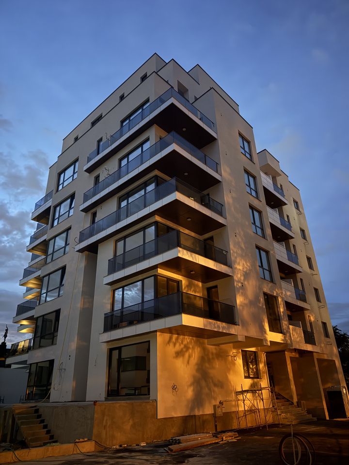 Apartament cu 3 camere de vânzare în Ștefan cel Mare, București – fotografia 1 din 18