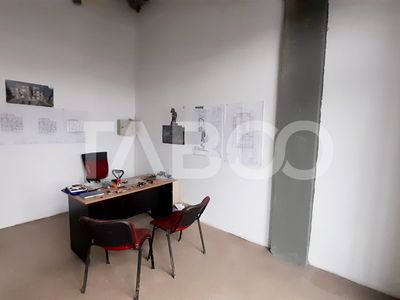 Spațiu comercial cu 2 camere de vânzare în Turnisor, Sibiu – fotografia 3 din 7