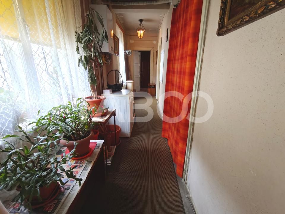 Apartament cu 3 camere de vânzare în Centrul Istoric, Sibiu – fotografia 3 din 9