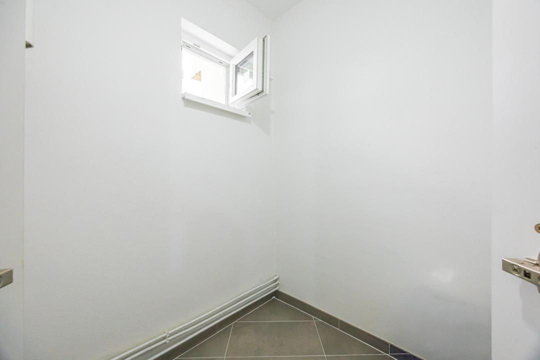 Apartament cu 2 camere de vânzare în Tractorul, Brașov – fotografia 4 din 22
