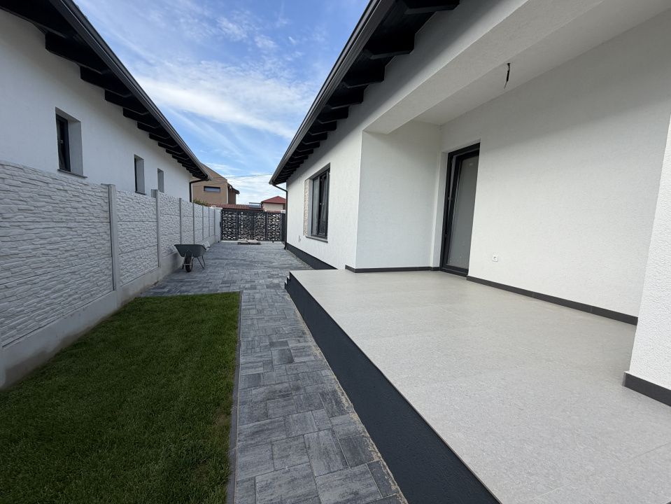 Casă cu 4 camere de vânzare în Micesti, Alba Iulia – fotografia 28 din 31
