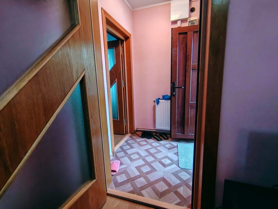 Casă cu 5 camere de vânzare în Km 5, Constanța – fotografia 12 din 21
