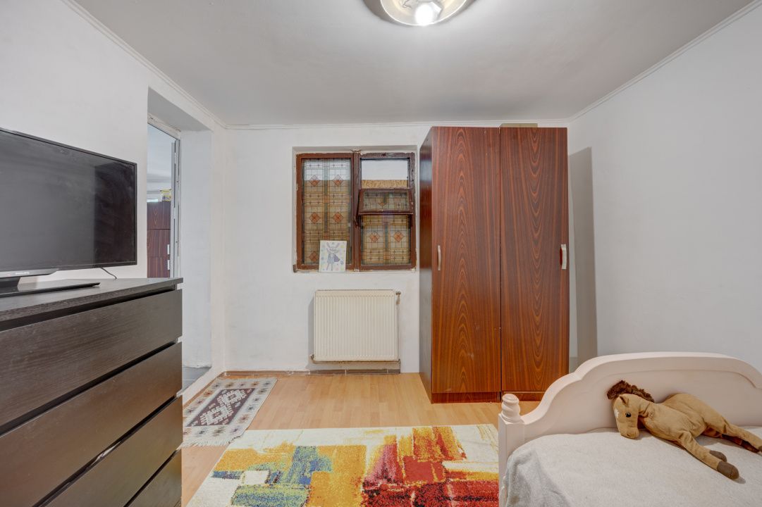 Casă cu 4 camere de vânzare în Rahova, București – fotografia 3 din 33