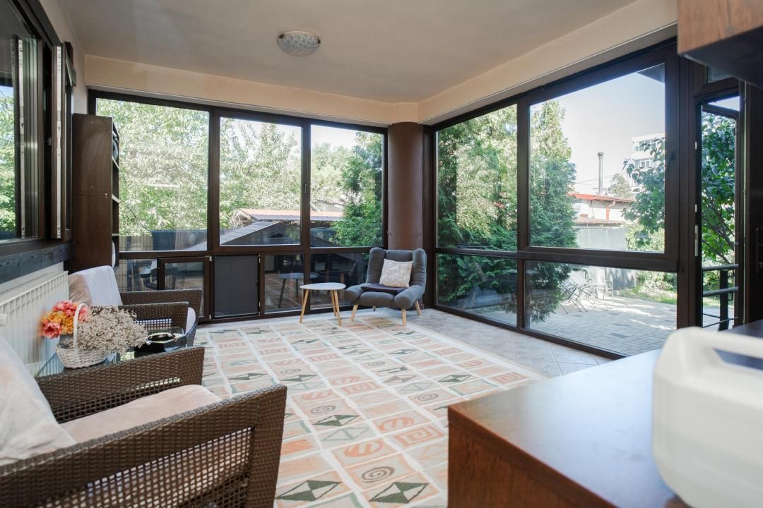 Spațiu comercial cu 10 camere de vânzare în Tătărași, Iași – fotografia 10 din 20