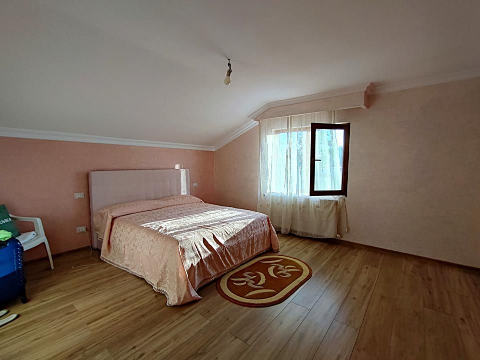 Casă cu 5 camere de vânzare în Valu lui Traian – fotografia 13 din 29