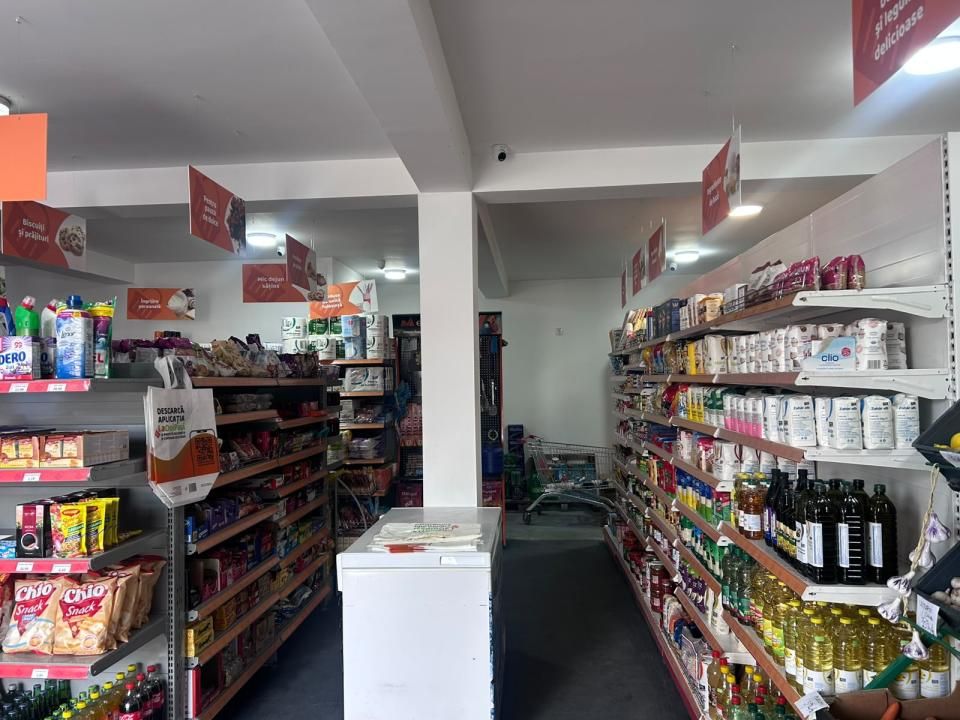 Spațiu comercial cu 3 camere de vânzare în Central, Tamadau Mare – fotografia 3 din 24