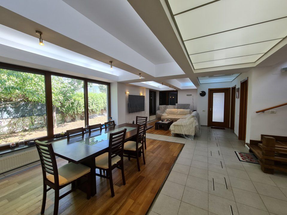 Casă cu 5 camere de vânzare în Mogoșoaia – fotografia 8 din 21