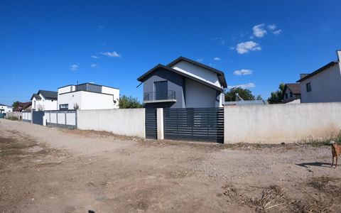 Casă cu 3 camere de vânzare în Semicentral, Giurgiu