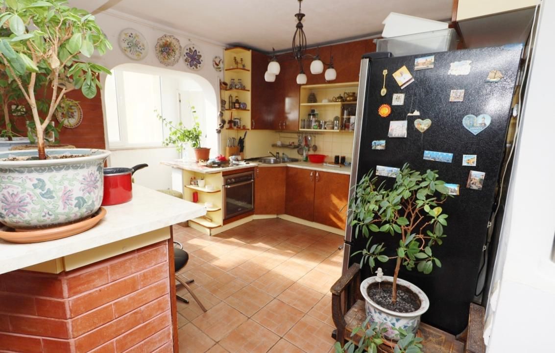 Apartament cu 4 camere de vânzare în Victoriei, București – fotografia 18 din 19