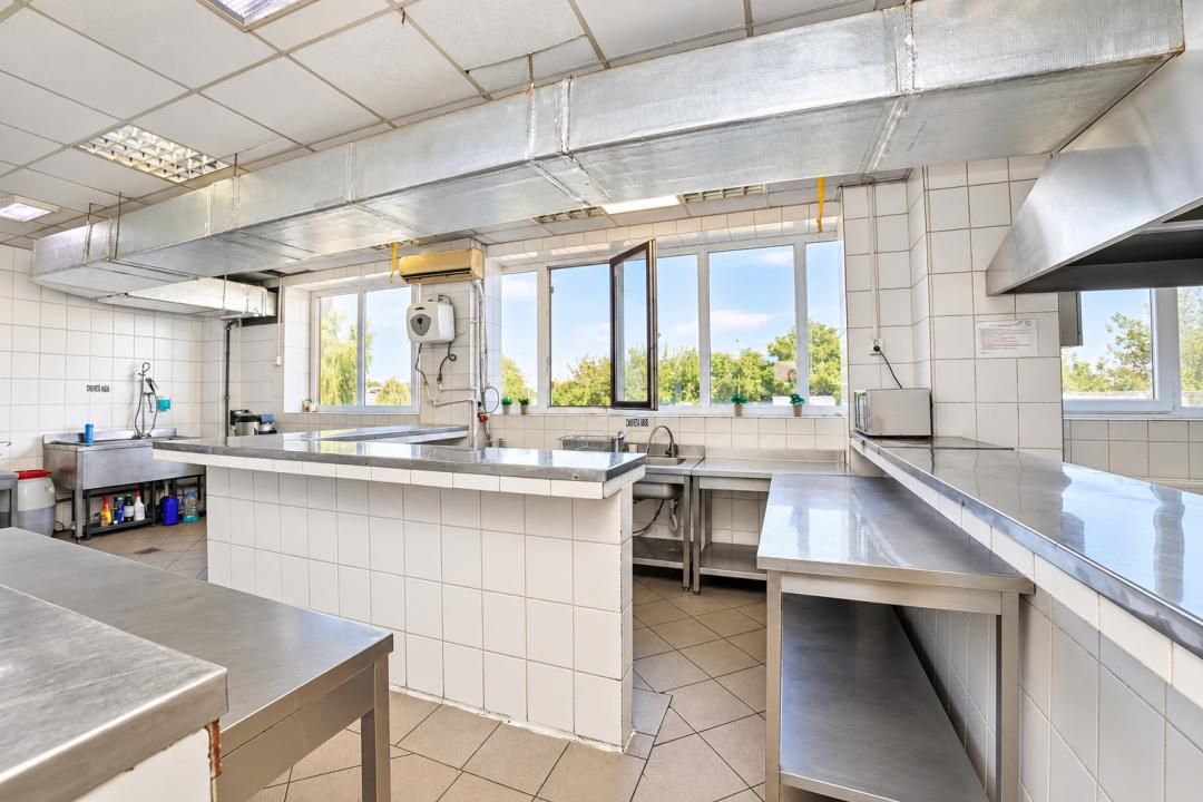 Hotel / pensiune cu 24 camere de vânzare în Periferie, Giurgiu – fotografia 10 din 37