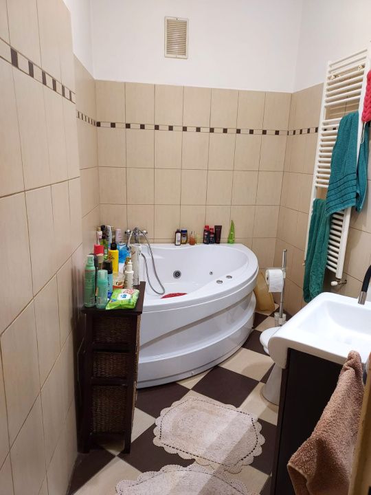 Apartament cu 4 camere de vânzare în Unirii, București – fotografia 7 din 13