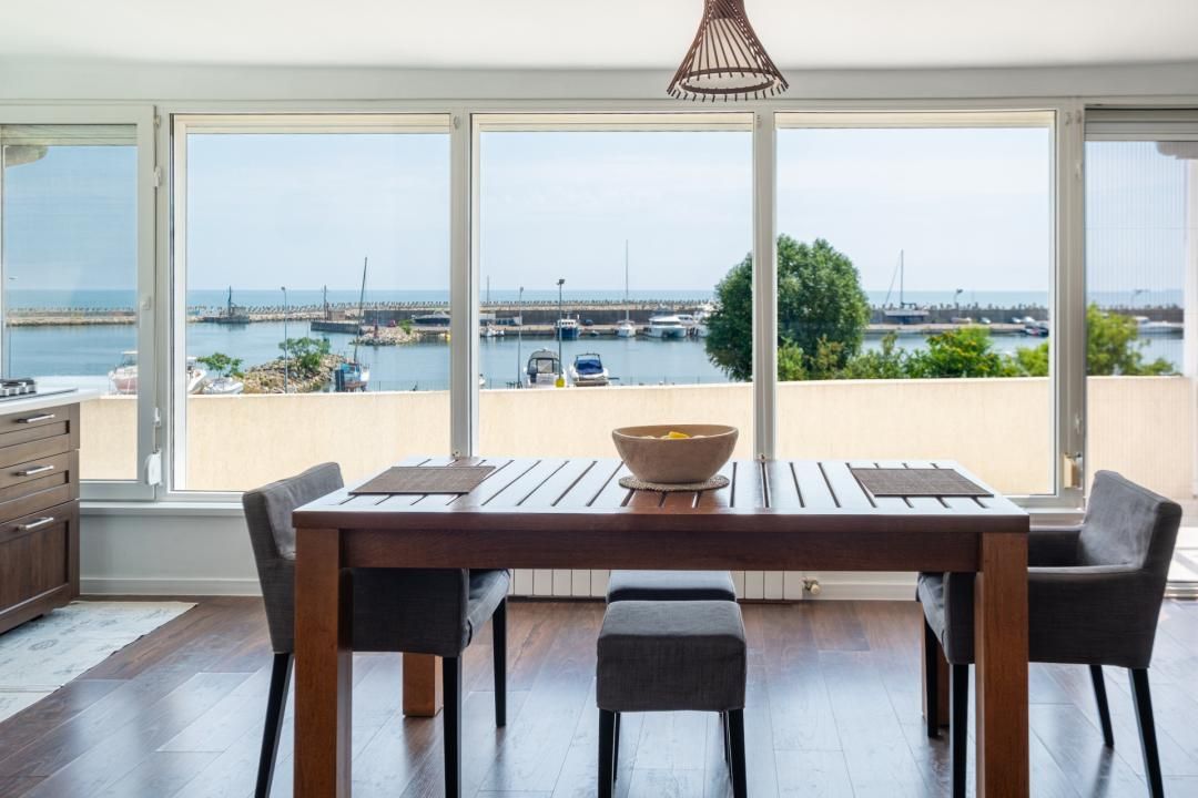 Apartament cu 4 camere de vânzare în Peninsula, Constanța – fotografia 1 din 21