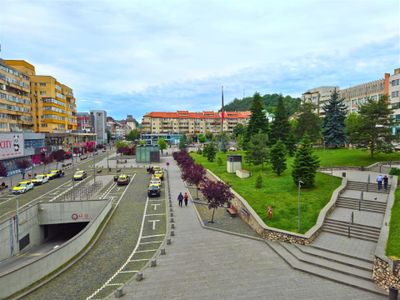 Apartament cu 3 camere de închiriat în Central, Râmnicu Vâlcea – fotografia 5 din 15