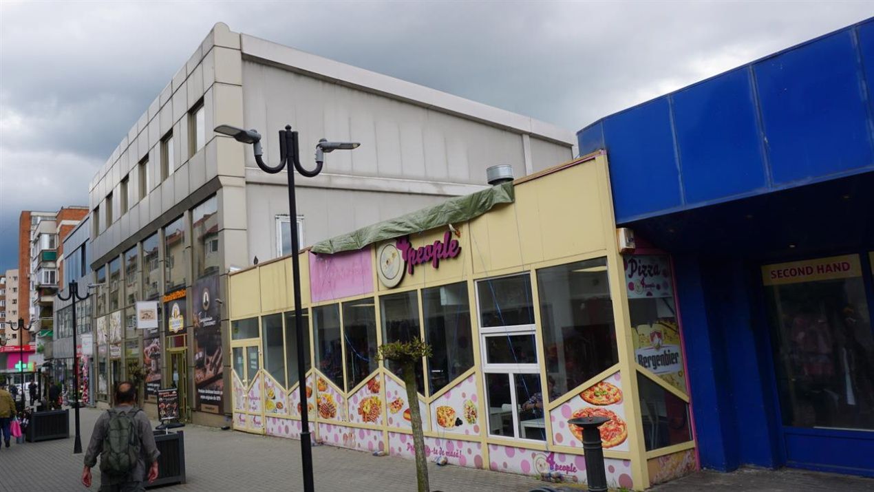 Spațiu comercial cu 2 camere de închiriat în Ultracentral, Râmnicu Vâlcea – fotografia 10 din 11