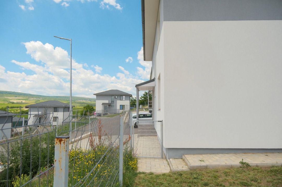 Casă cu 5 camere de vânzare în Central, Pata – fotografia 37 din 50