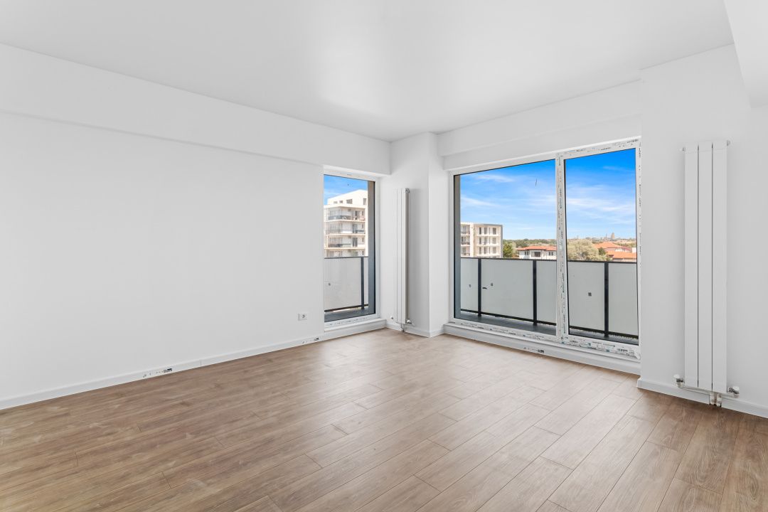 Apartament cu 2 camere de vânzare în Mamaia-Sat – fotografia 2 din 26
