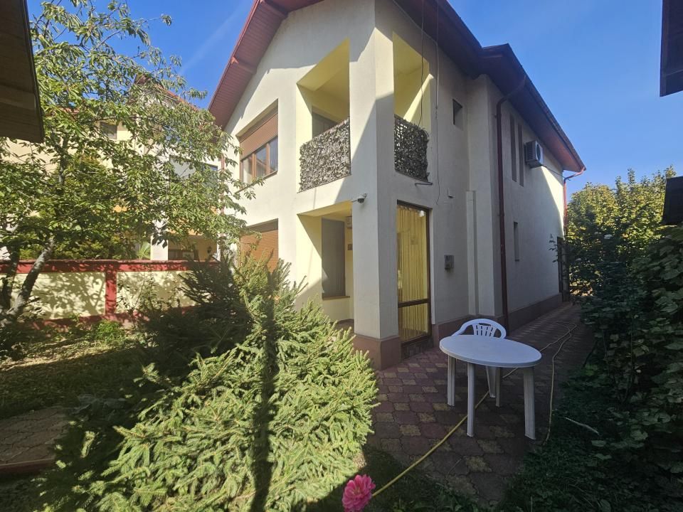 Casă cu 4 camere de vânzare în Sud, Ploiești – fotografia 14 din 17