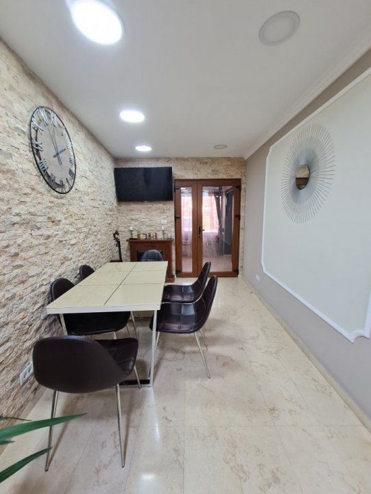 Casă cu 6 camere de vânzare în Domnești – fotografia 13 din 36