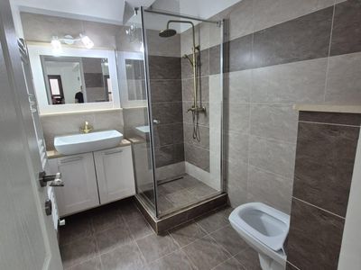 Casă cu 3 camere de vânzare în Central, Geamana – fotografia 5 din 17