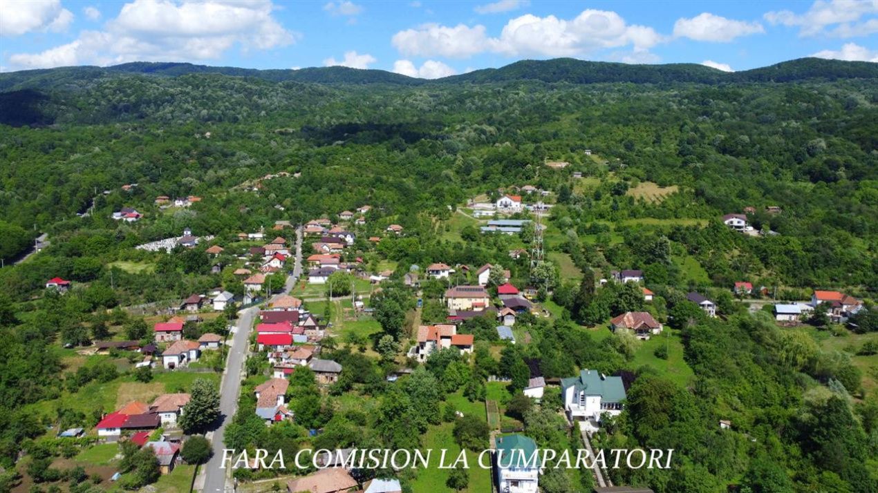 Casă cu 7 camere de vânzare în Daesti – fotografia 44 din 44