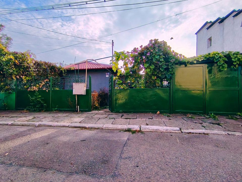 Casă cu 5 camere de vânzare în Km 5, Constanța – fotografia 1 din 21