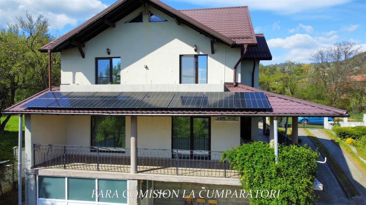 Casă cu 6 camere de vânzare în Berislavesti – fotografia 27 din 41