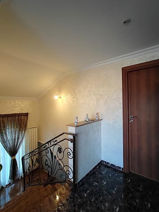 Casă cu 5 camere de vânzare în Valu lui Traian – fotografia 20 din 29