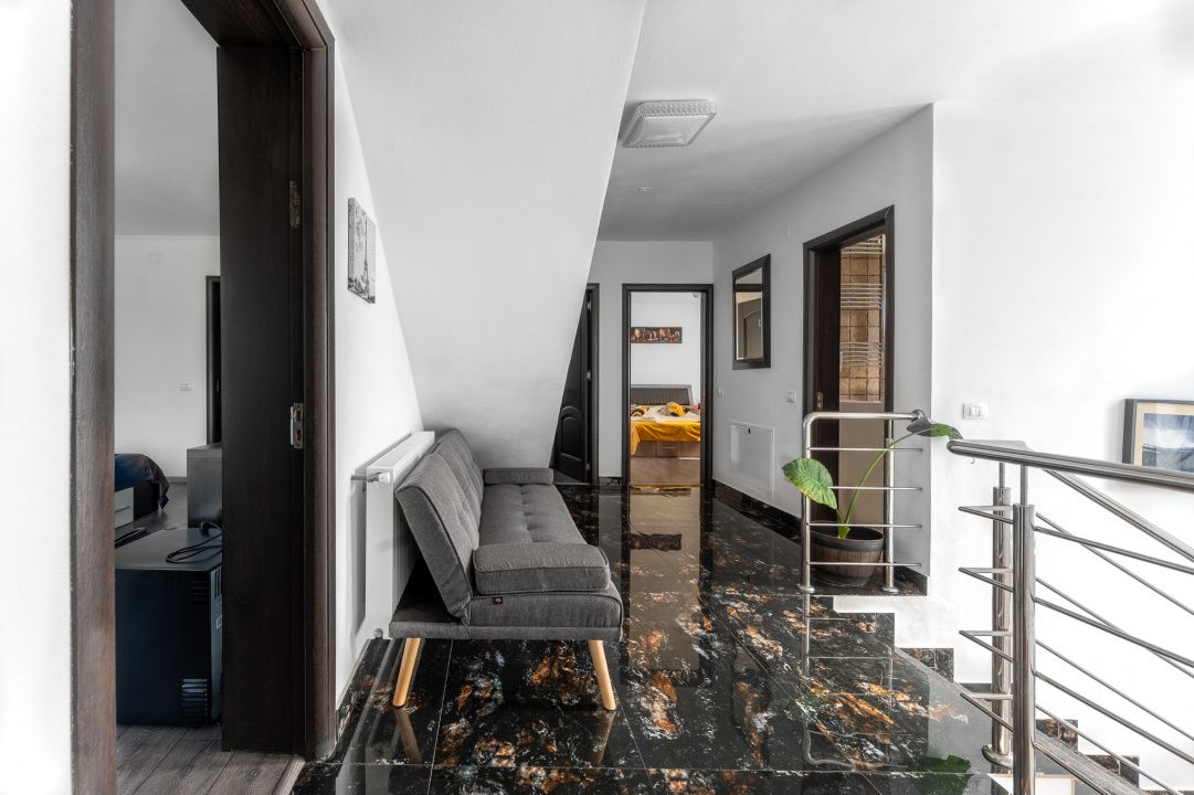 Hotel / pensiune cu 8 camere de vânzare în Central, Călimănești – fotografia 14 din 41