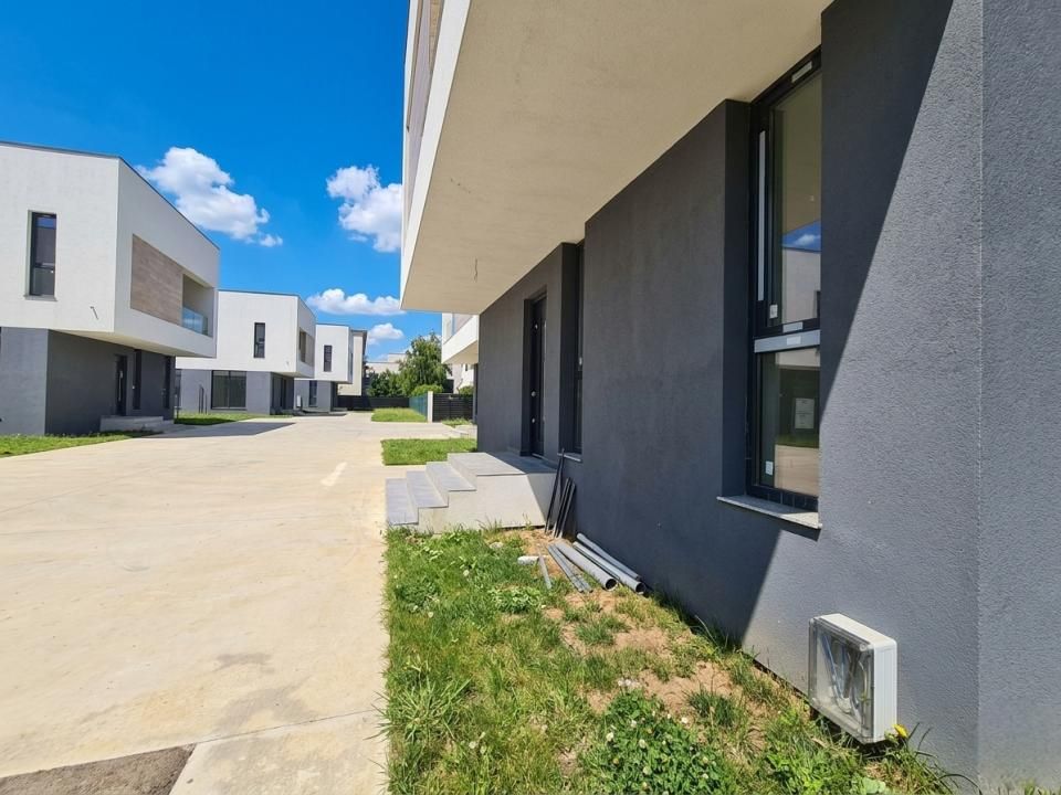 Casă cu 4 camere de vânzare în Tunari – fotografia 7 din 14