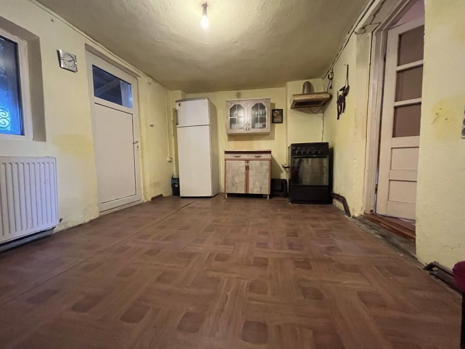 Casă cu 3 camere de vânzare în Nord, Găești – fotografia 19 din 35