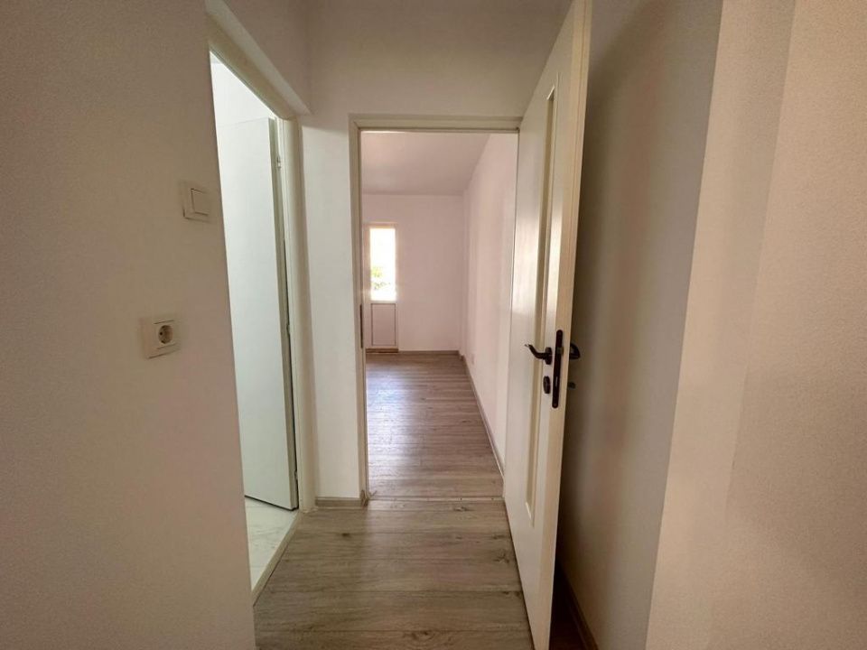 Spațiu comercial cu 2 camere de închiriat în Cetate, Alba Iulia – fotografia 22 din 37