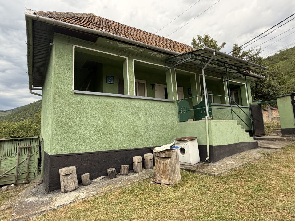 Casă cu 3 camere de vânzare în Central, Cricau – fotografia 15 din 54