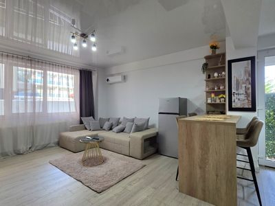 Apartament cu 2 camere de vânzare în Mamaia-Sat – fotografia 4 din 17