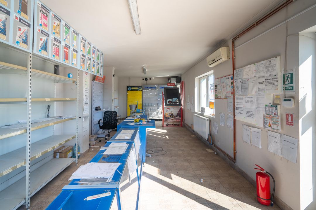 Spațiu industrial cu 3 camere de vânzare în Central, Săcălaz – fotografia 2 din 10