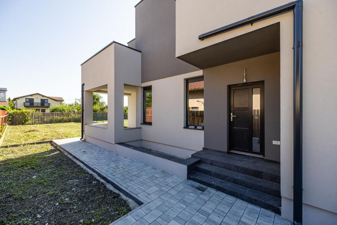 Casă cu 4 camere de vânzare în Moșnița Nouă – fotografia 4 din 56