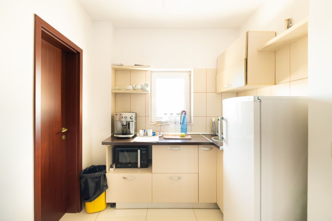 Spațiu de birouri cu 6 camere de închiriat în Lugojului, Timișoara – fotografia 20 din 31