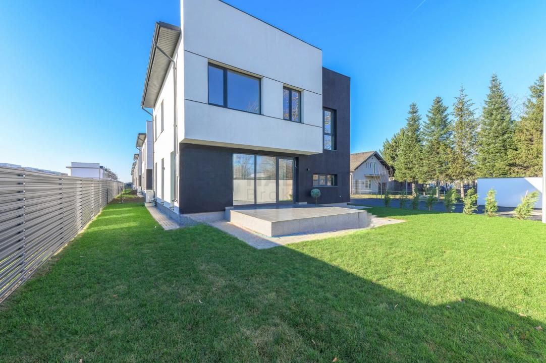 Casă cu 4 camere de vânzare în Central, Tunari – fotografia 3 din 9