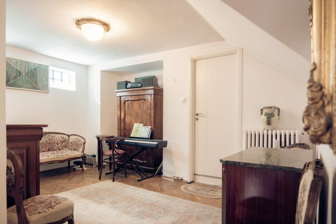 Casă cu 9 camere de vânzare în Ultracentral, București – fotografia 40 din 46