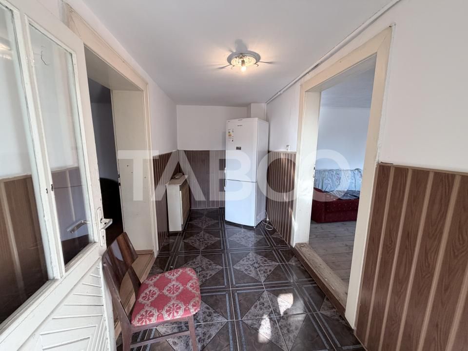 Casă cu 3 camere de vânzare în Sura Mare – fotografia 7 din 12