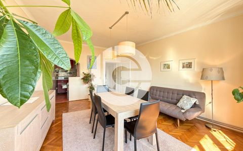 Apartament cu 4 camere de vânzare în Central, Sibiu