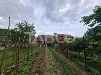 Casă cu 2 camere de vânzare în Poplaca – fotografia 2 din 16
