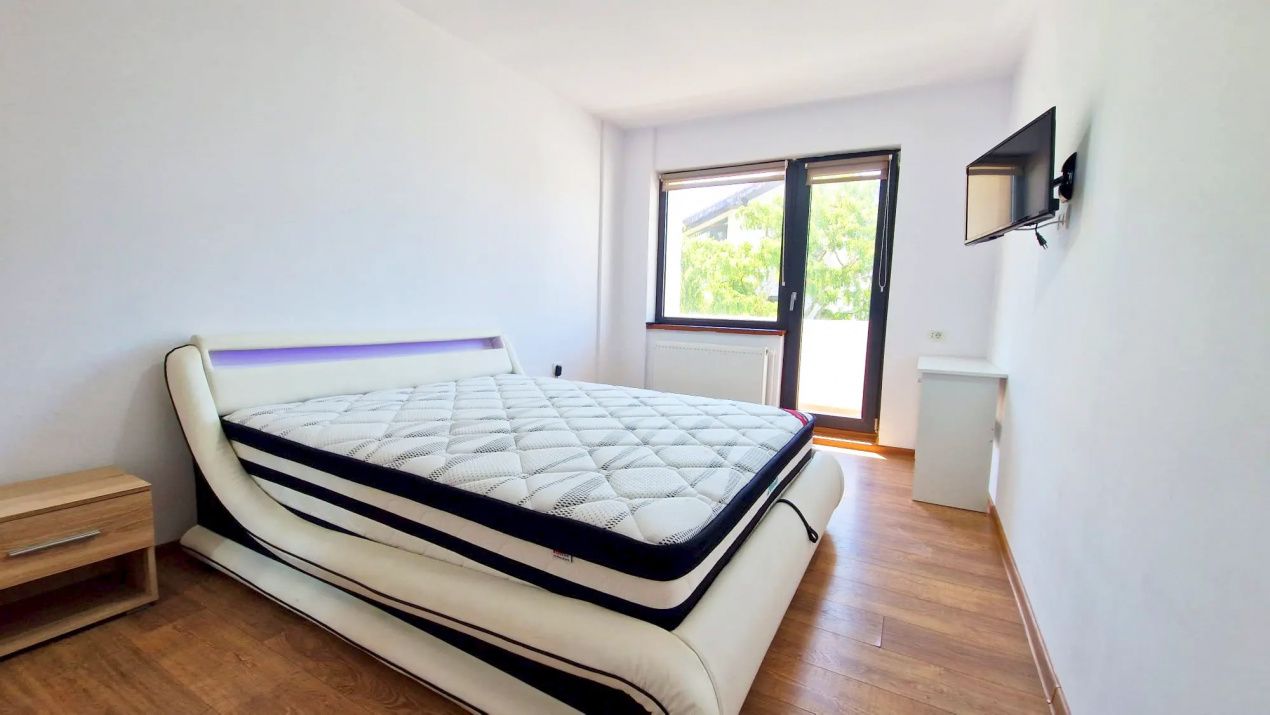 Apartament cu 3 camere de vânzare în Mamaia-Sat – fotografia 4 din 34