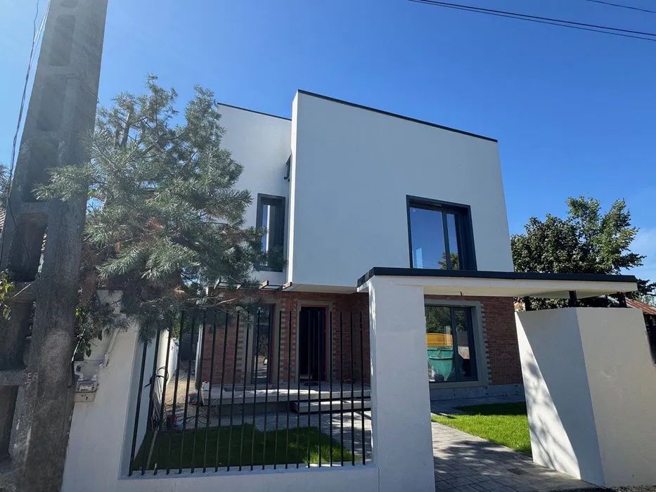 Casă cu 4 camere de vânzare în Central, Tunari – fotografia 5 din 16